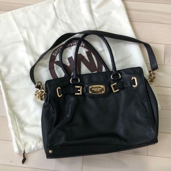 Michael Kors Women's Hamilton Gold Chain Strap Satchel Bag Black - Picture 1 of 5
